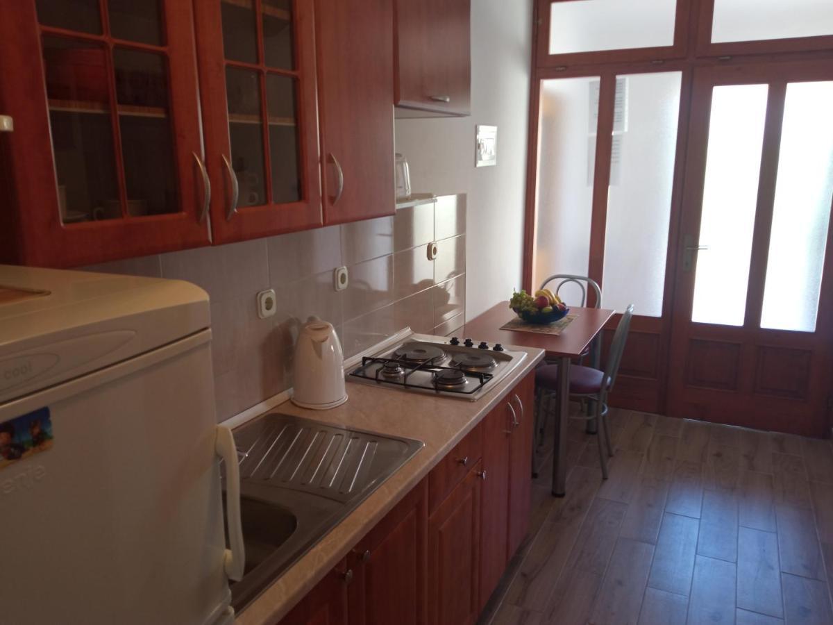 Nives Apartmani Pakoštane Екстериор снимка